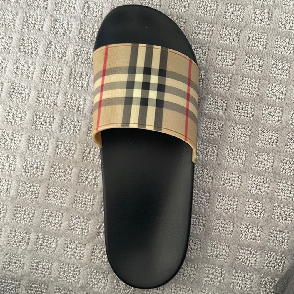Brand new Burberry men’s shoe